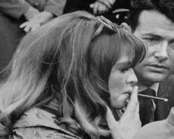 Julie Christie smoking